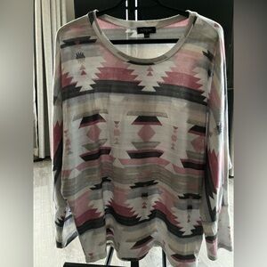 Women’s long sleeve shirt. Size XXL